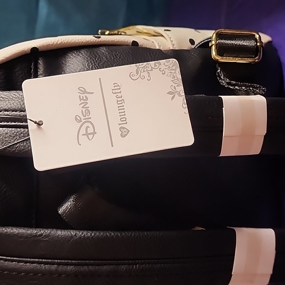 NWT Loungefly Disney Mickey&Friends - Picture 5 of 8